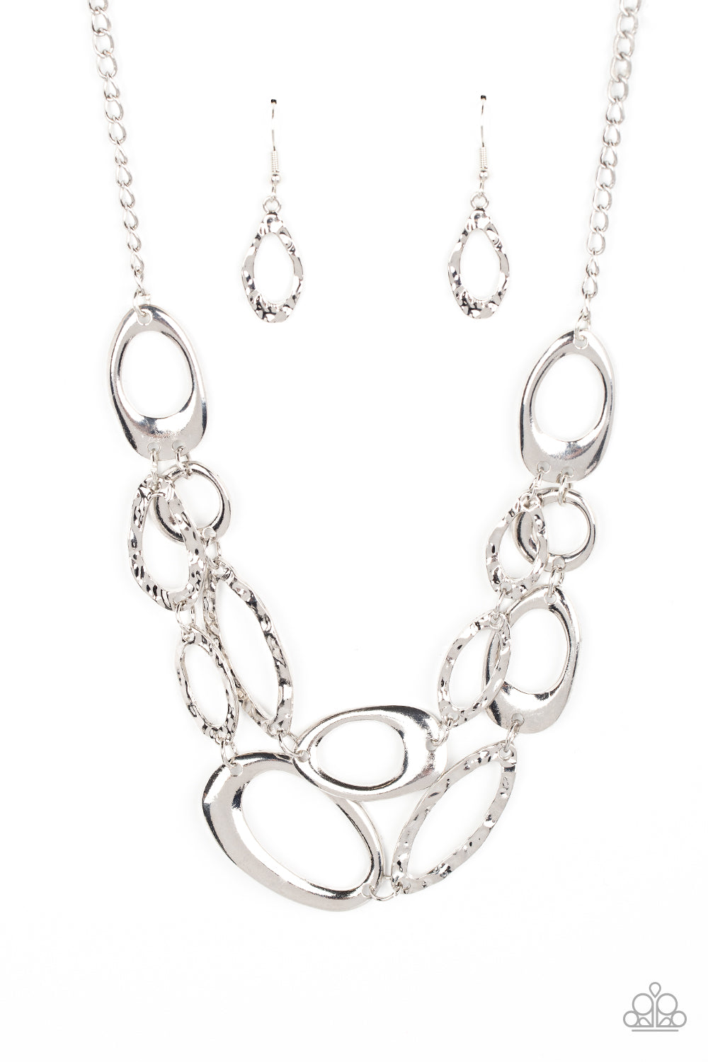 Paparazzi Accessories - Game OVAL - Silver Necklace
