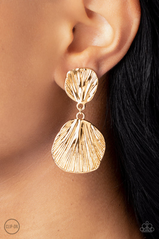 Paparazzi Accessories - Metro Mermaid - Gold Earring