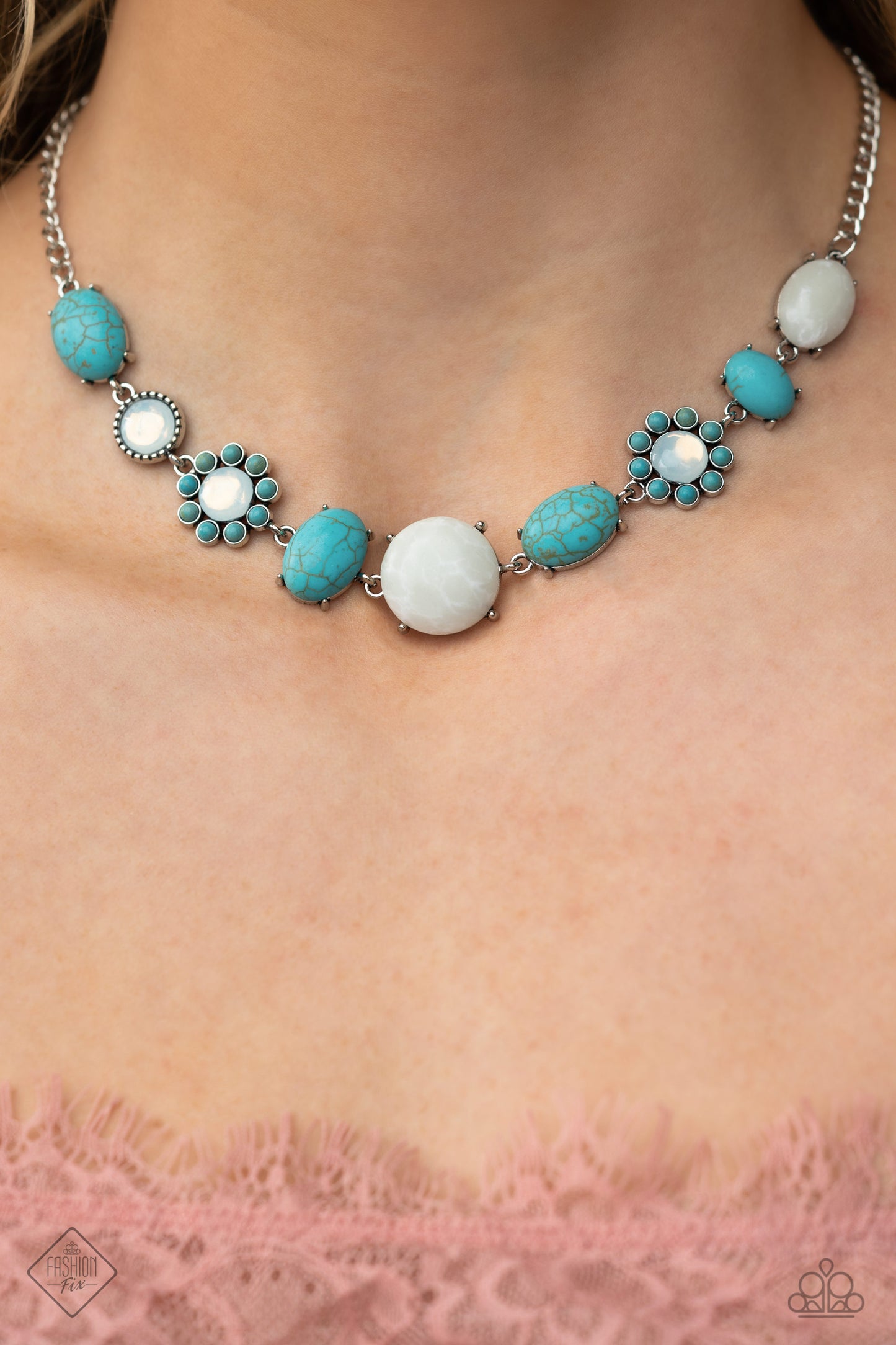 Paparazzi Accessories - Simply Santa Fe #SSF-0323 - Complete Set Blue