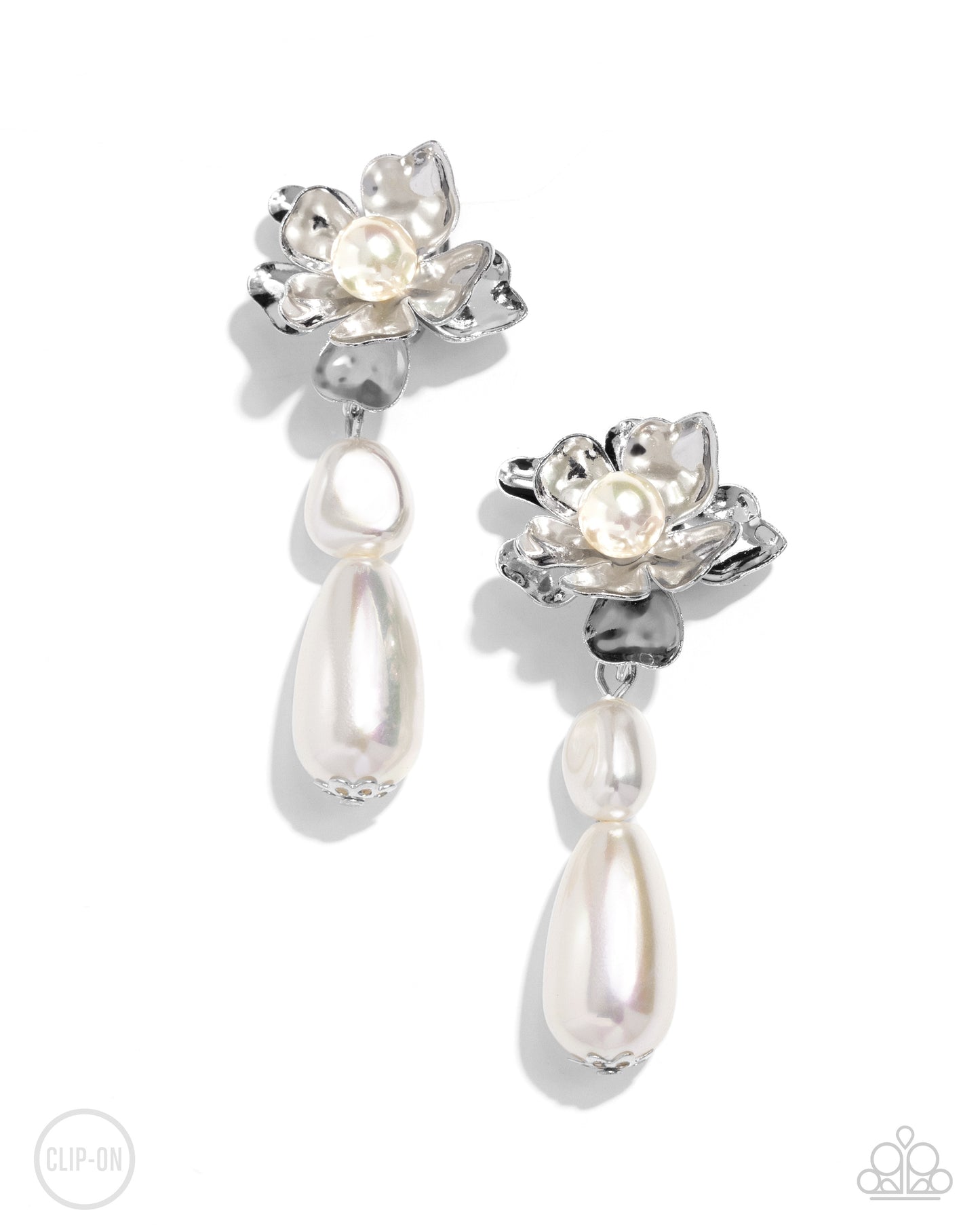 Paparazzi Accessories - Esteemed Elite - White Earring