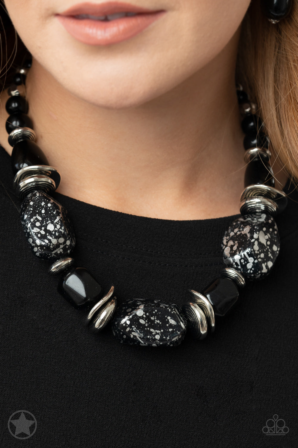 Paparazzi Accessories - -In Good Glazes - Black Necklace