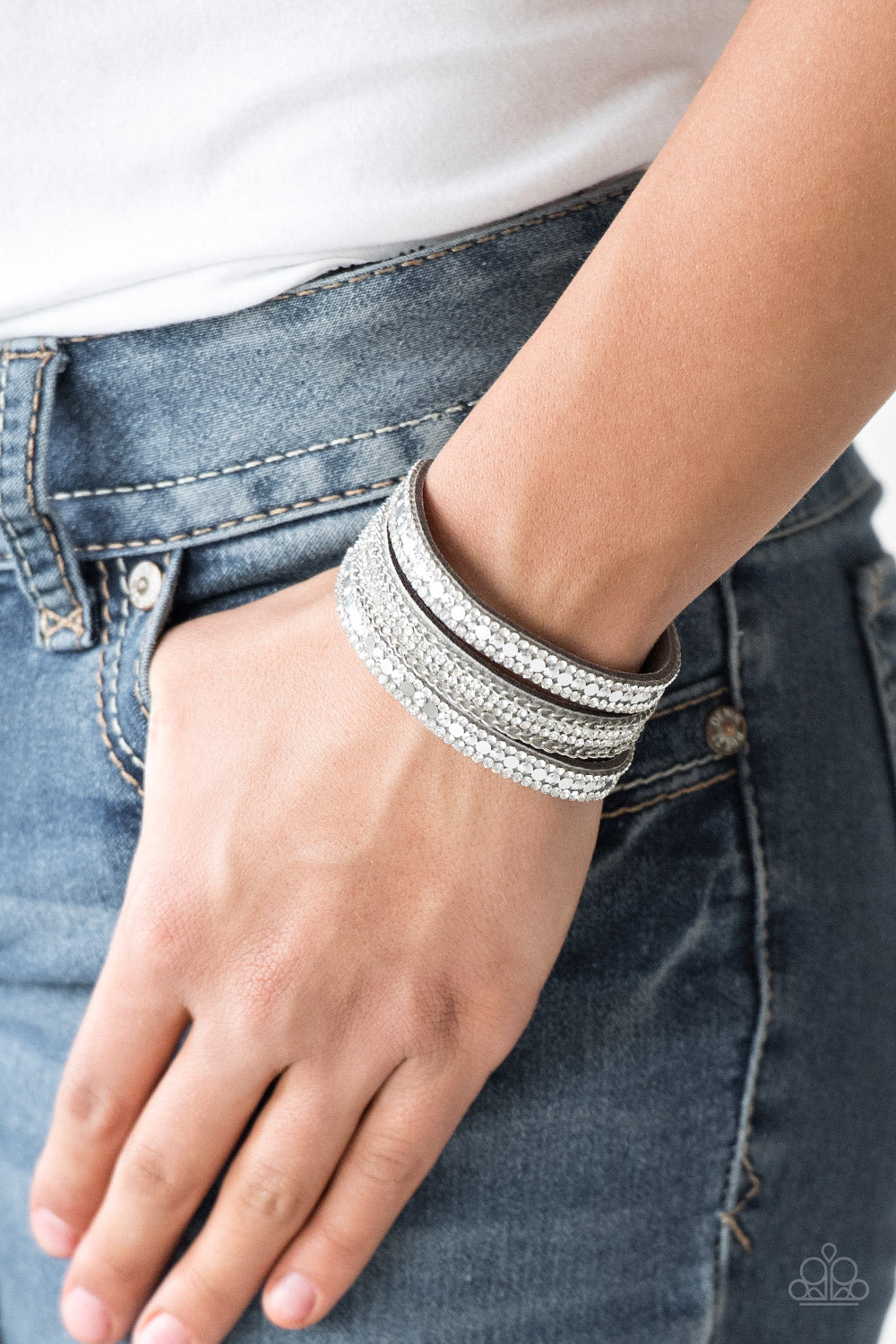 Paparazzi Accessories - Fashion Fanatic - Silver Bracelet