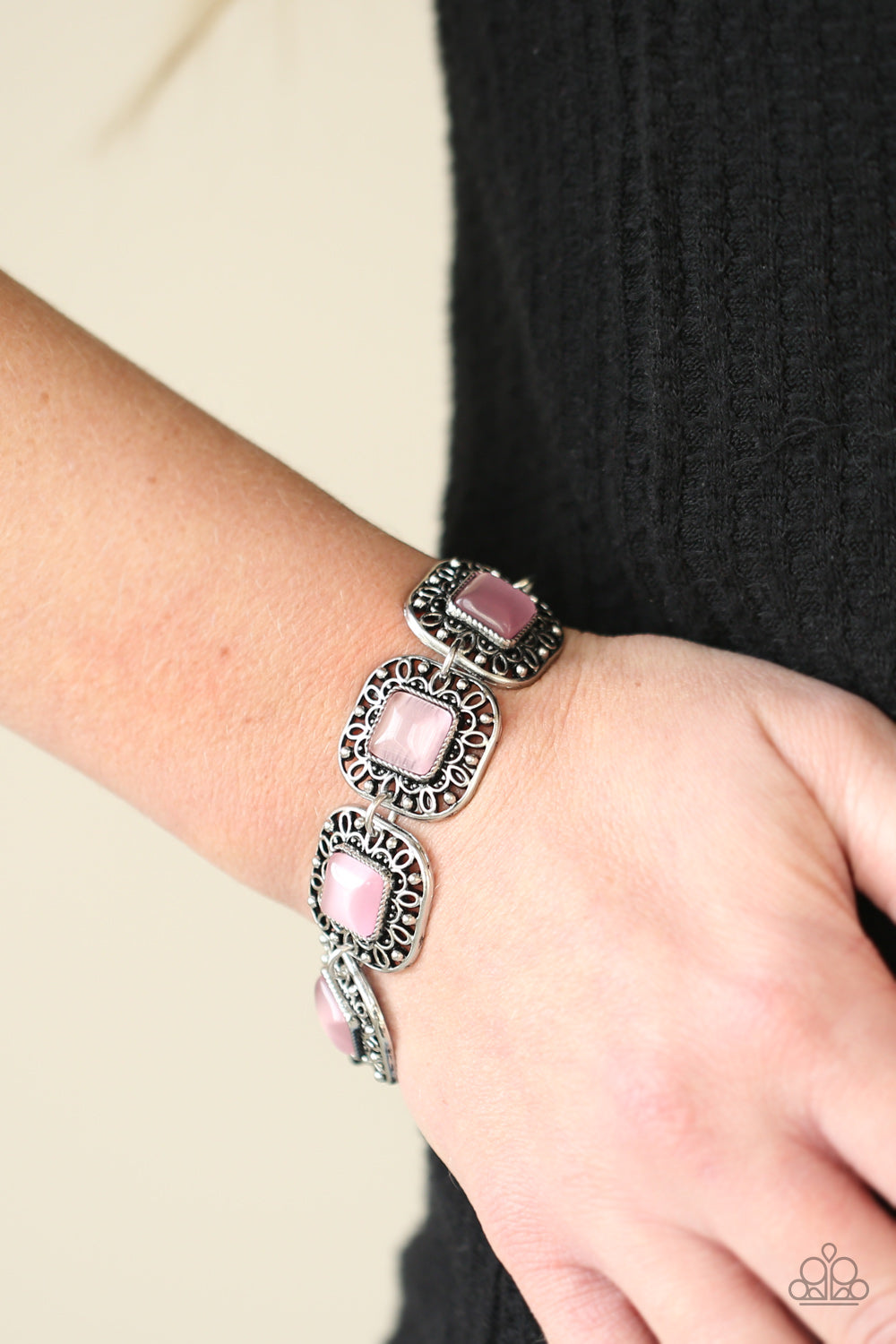 Paparazzi Accessories - Dreamy Destinations - Pink Bracelet