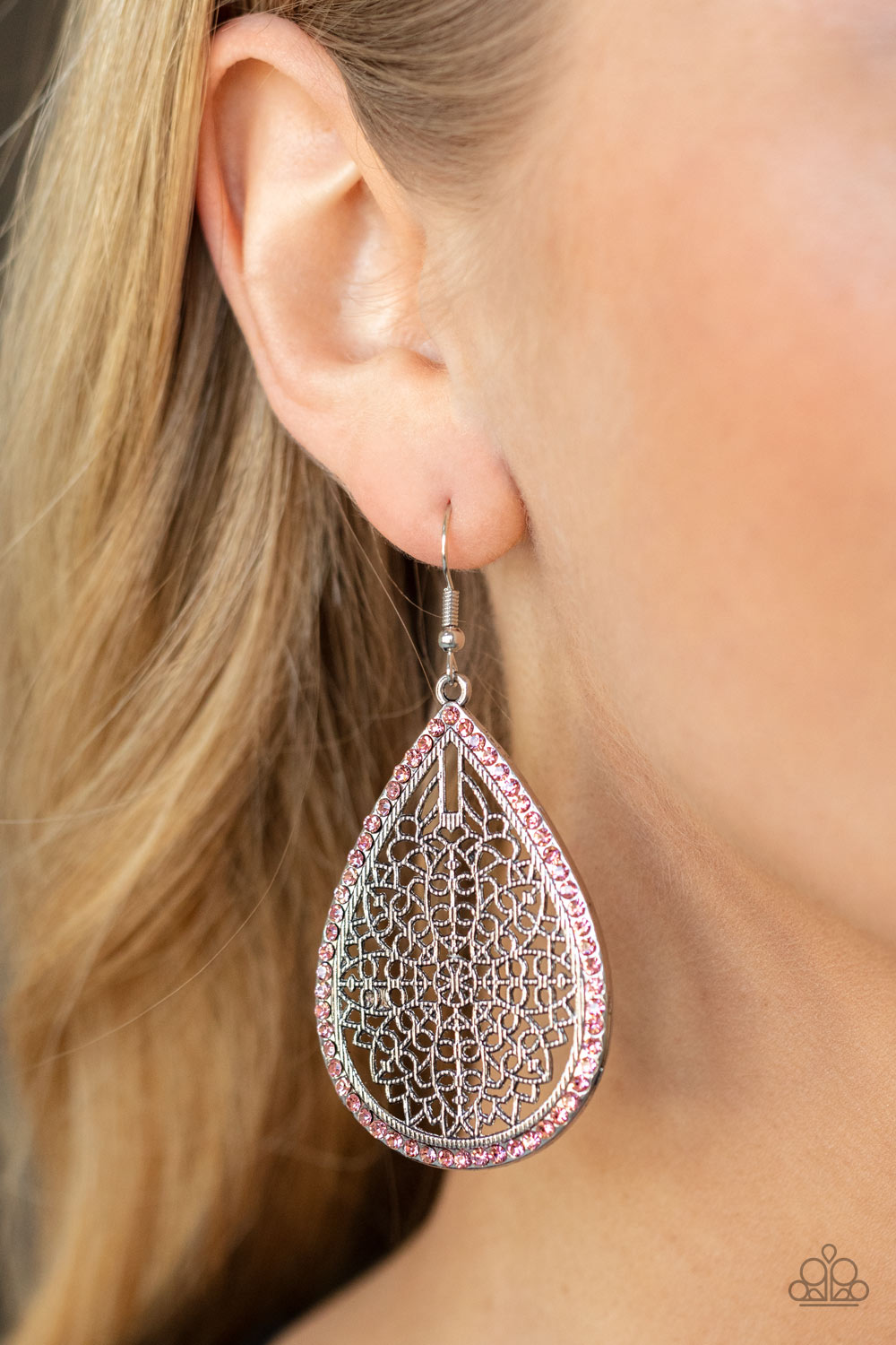 Paparazzi Accessories - Fleur de Fantasy - Pink Earring