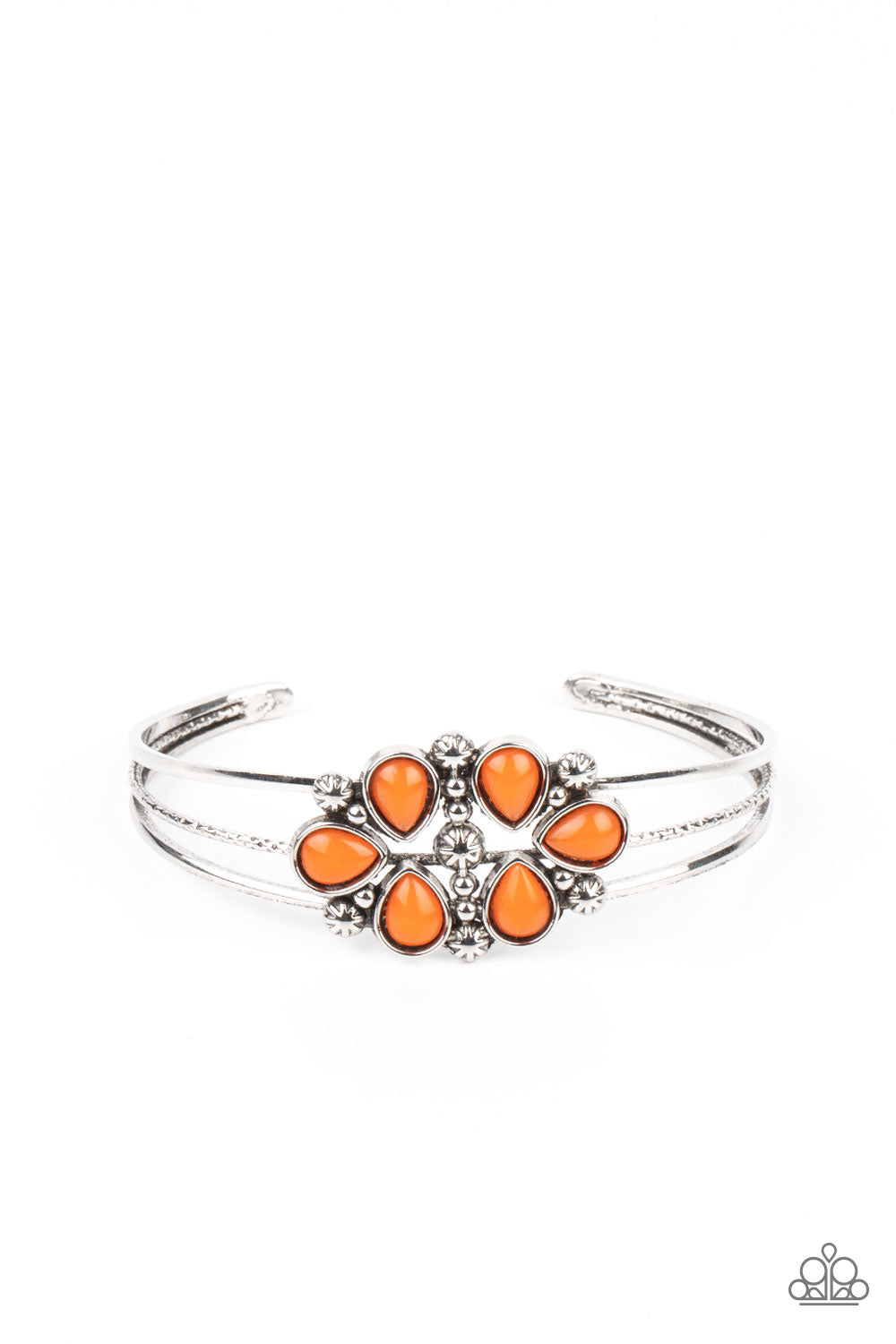 Paparazzi Accessoires - Taj Mahal Meadow - Orange Bracelet