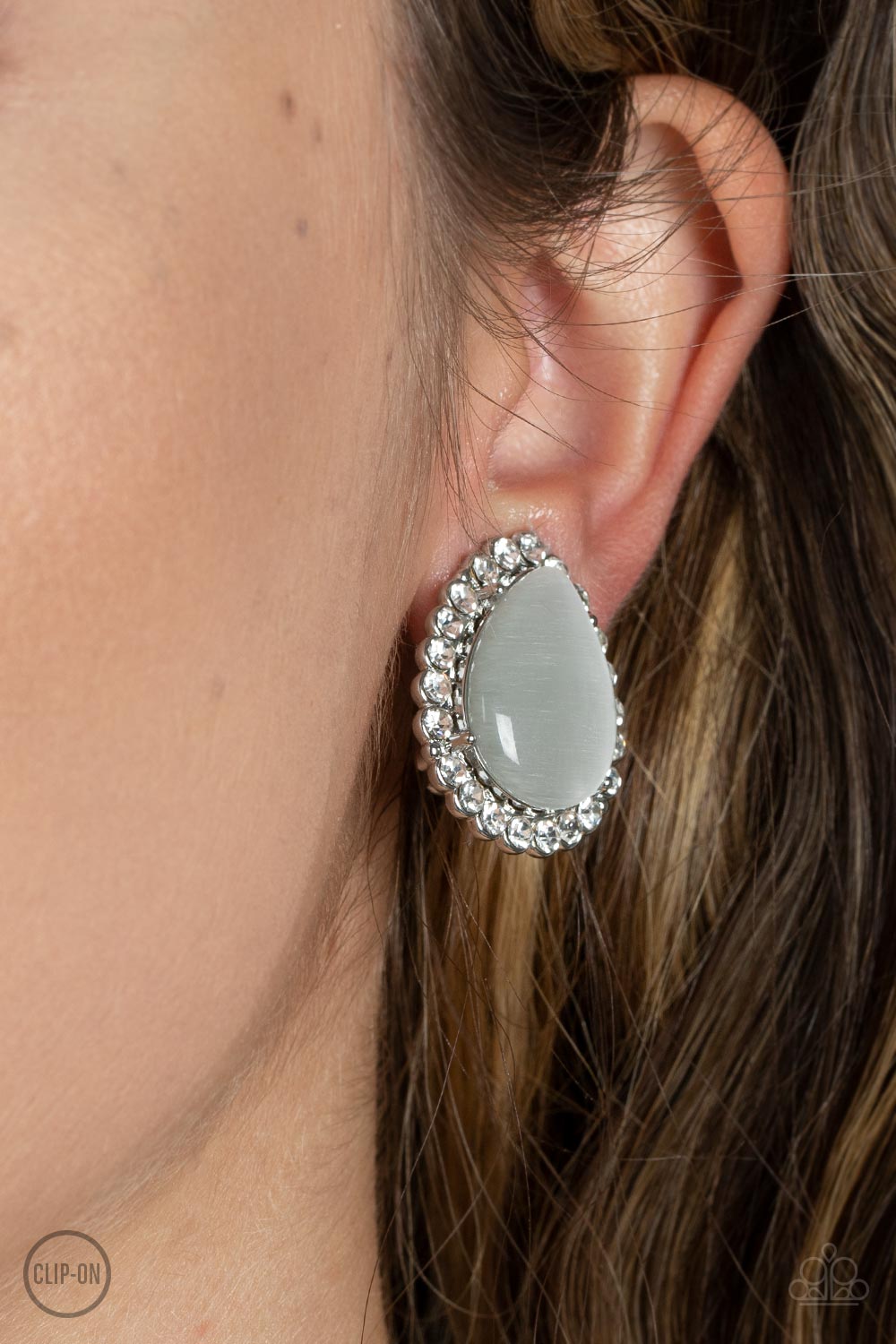 Paparazzi Accessories - Downright Demure - White Earring