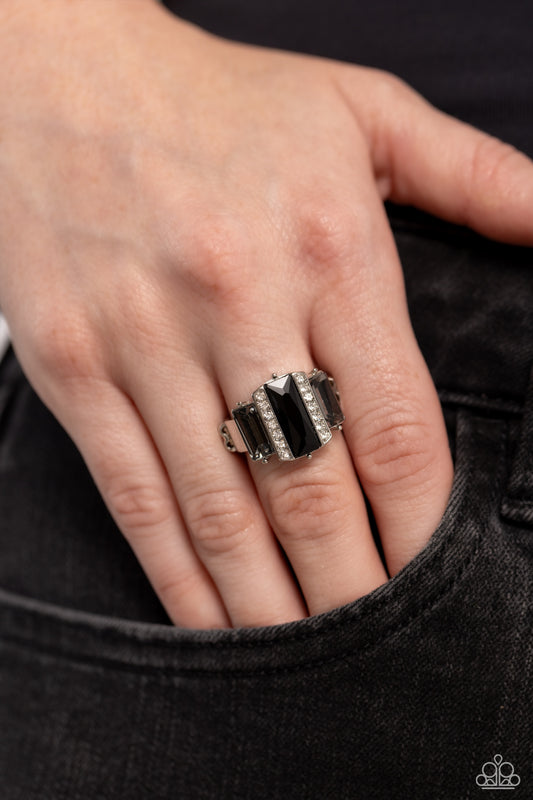 Paparazzi Accessories - A GLITZY Verdict - Black Ring