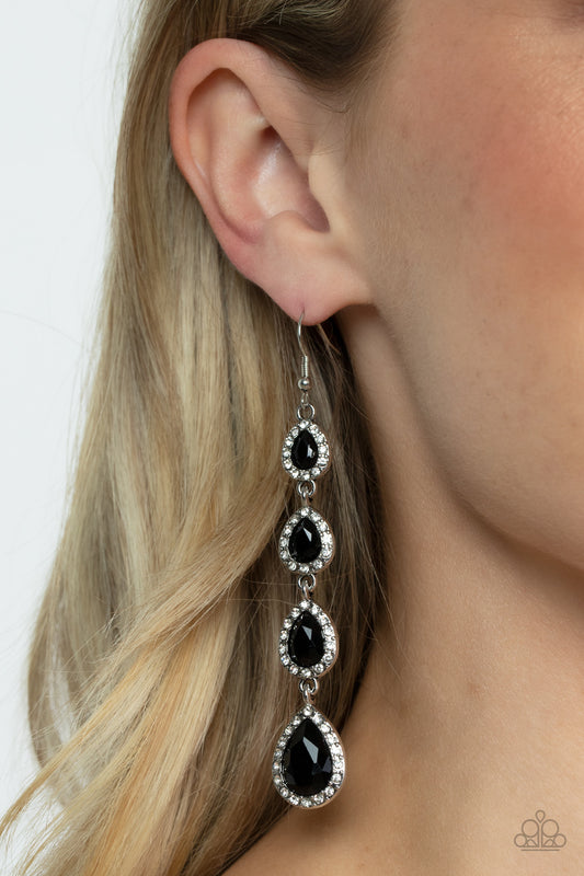 Paparazzi Accessories - Confidently Classy - Black Earring