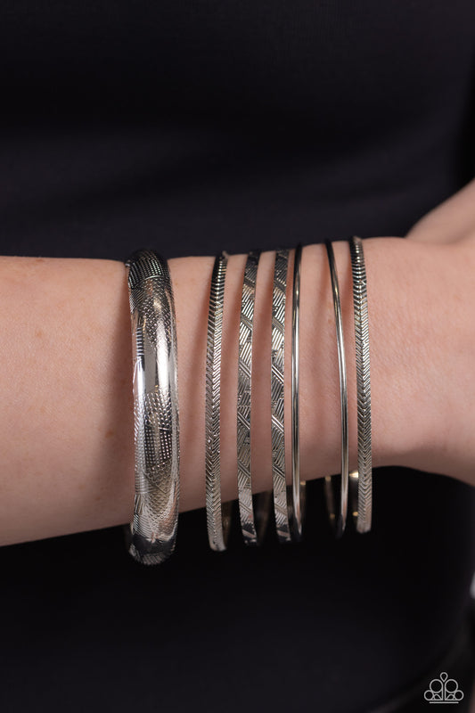 Paparazzi Accessories - Stackable Stunner - Silver Bracelet