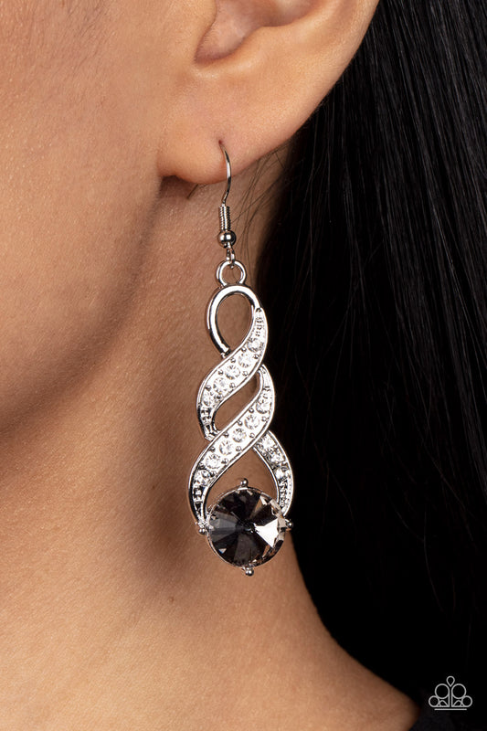Paparazzi Accessories - High-Ranking Royalty - Silver Earring