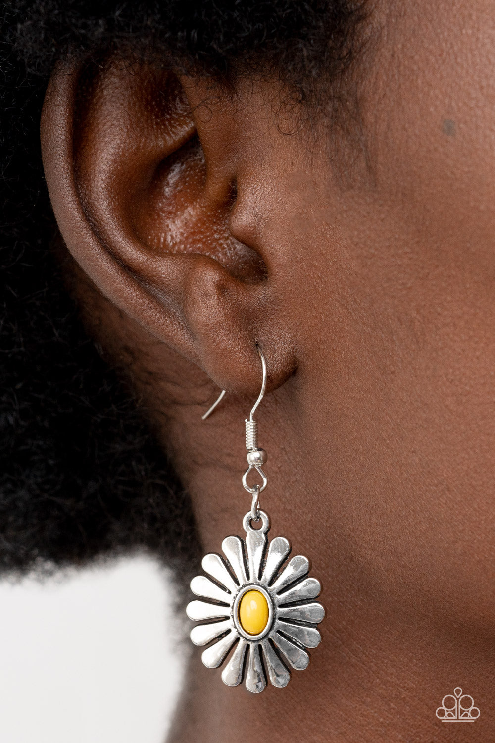 Paparazzi Accessories - Delectably Daisy - Yellow Earrings