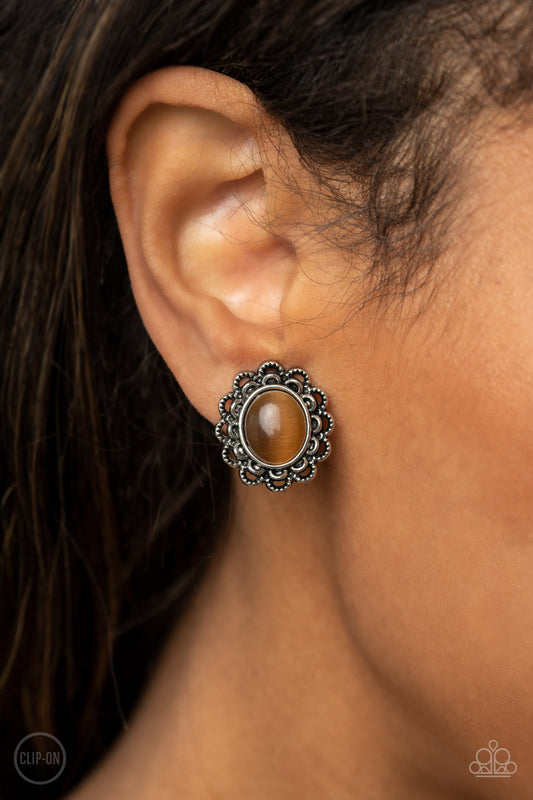 Paparazzi Acessories - Garden Gazebo - Brown Earring