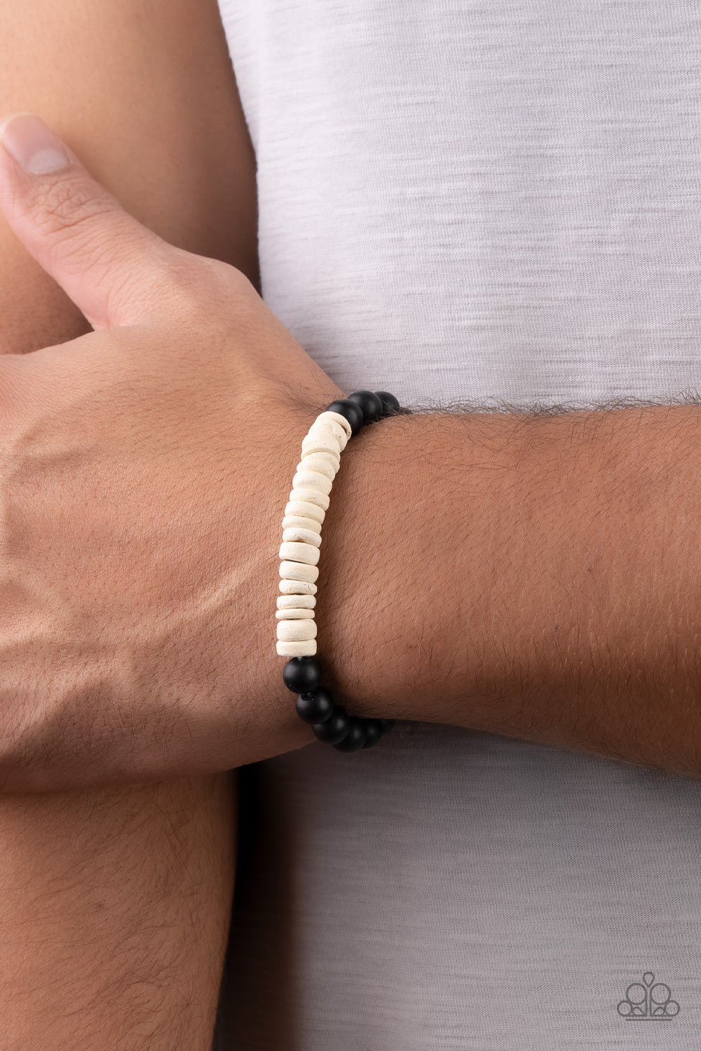 Paparazzi Accessories - Recreational Remedy - White Bracelet