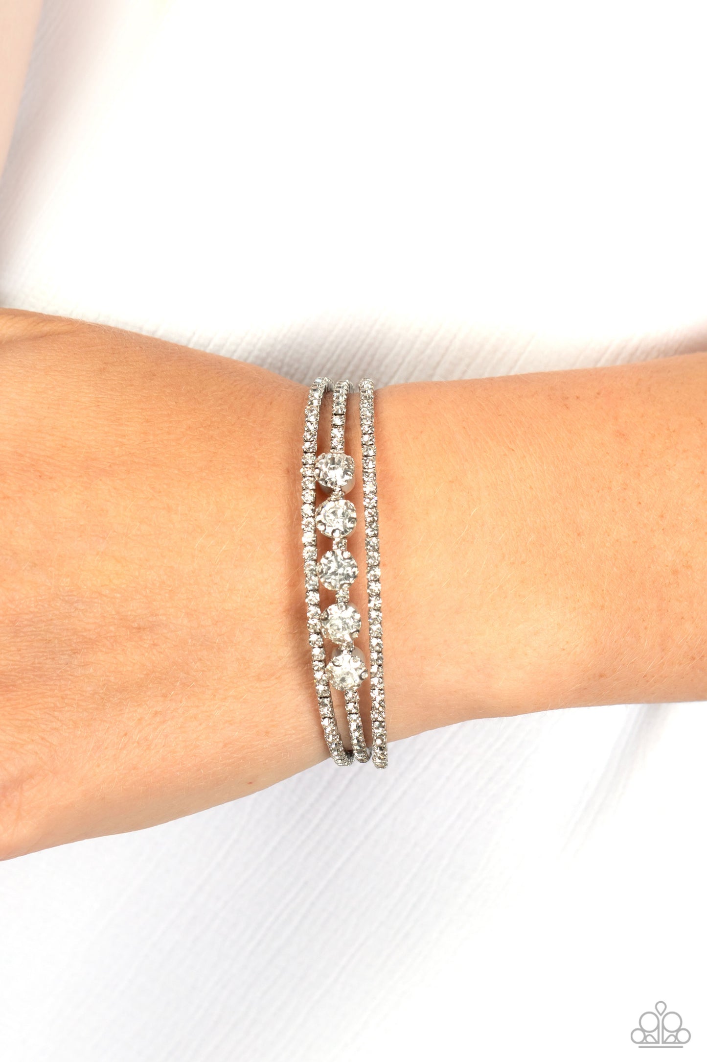 Paparazzi Accessories - Lucid Layers - White Bracelet