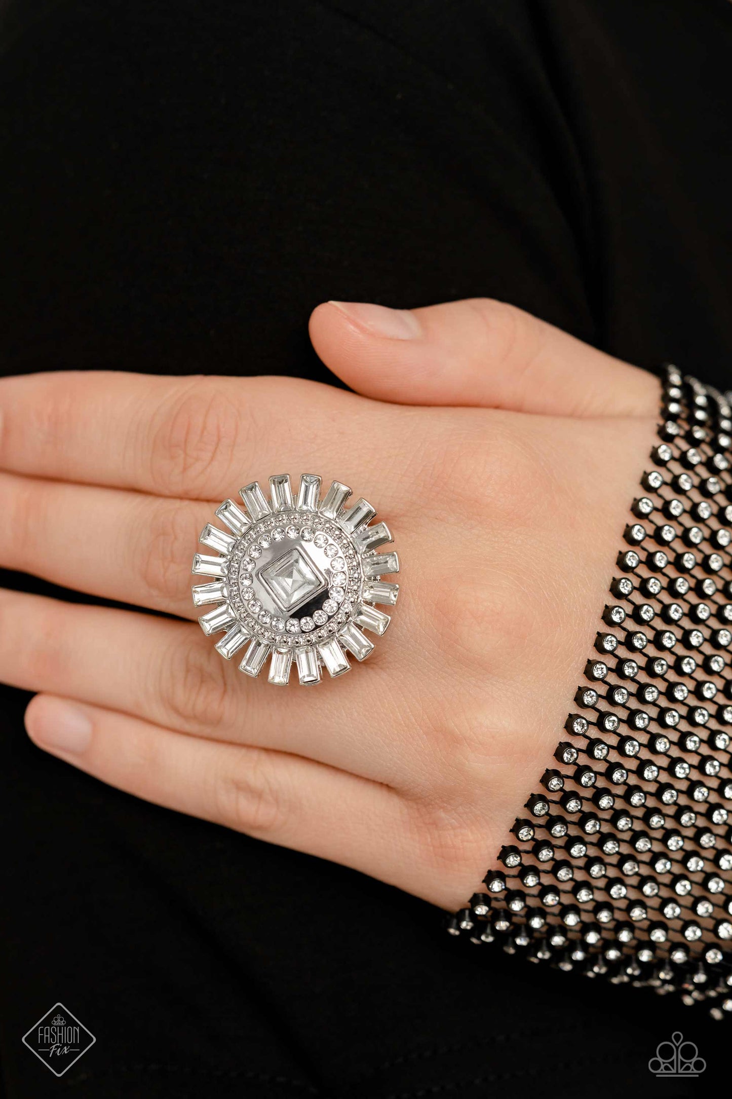 Paparazzi Accessories - Magnificent Musings - Complete Trend Blend Item #MM-0523
