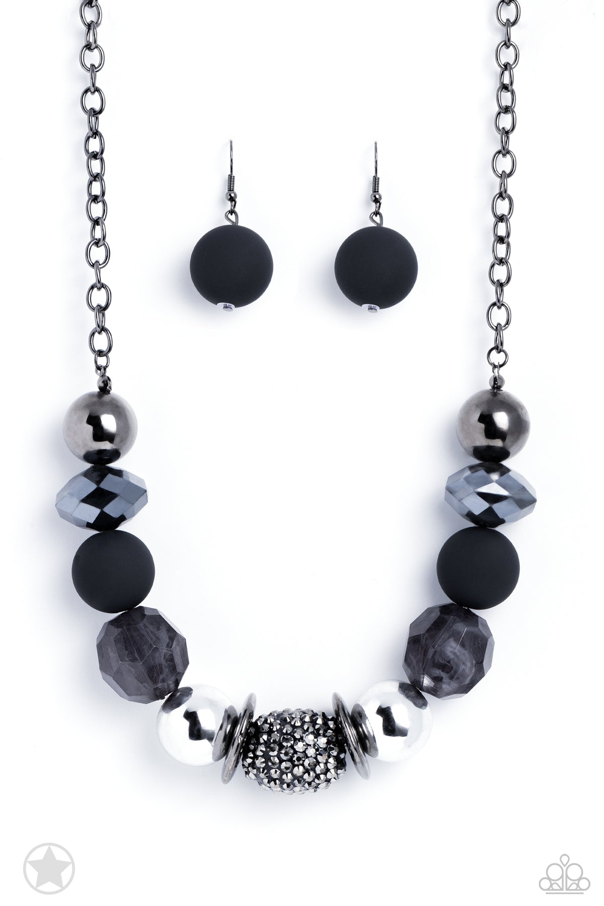 Paparazzi Accessories - A Warm Welcome - Black Necklace