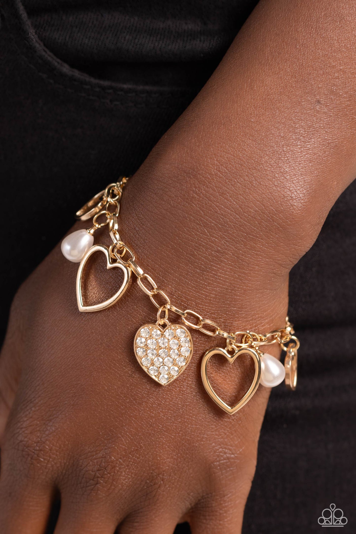 Paparazzi Accessories - GLOW Your Heart - Gold Bracelet