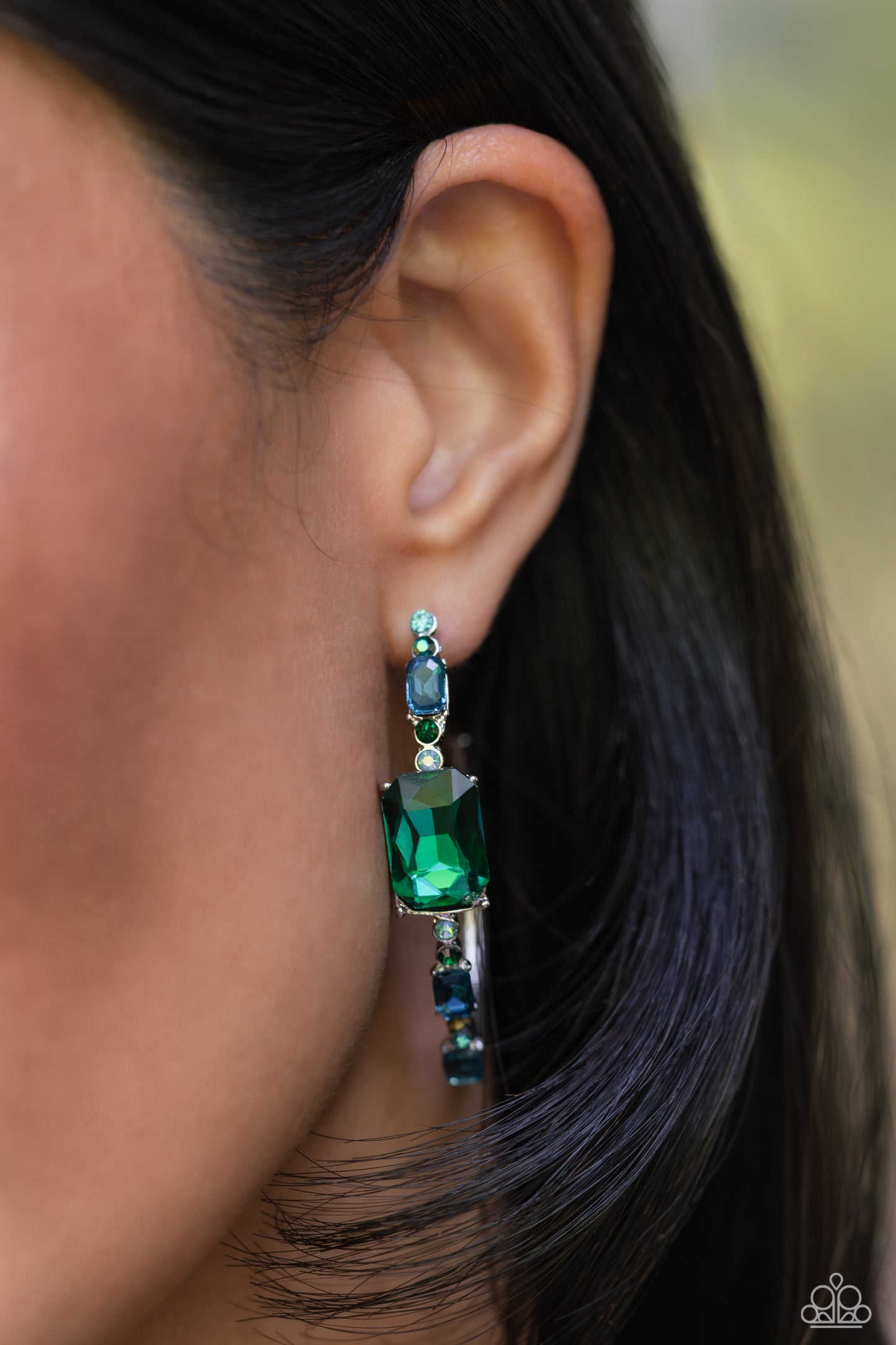 Paparazzi Accessories - Elite Ensemble - Green Earrings