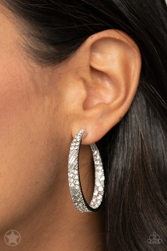 Paparazzi Accessories - GLITZY By Association Earring